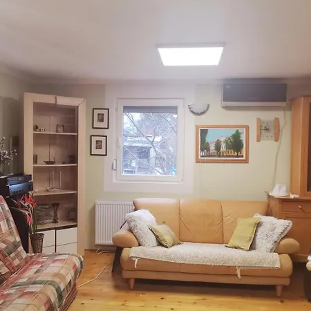 Ljiljin Raj شقة فندقية